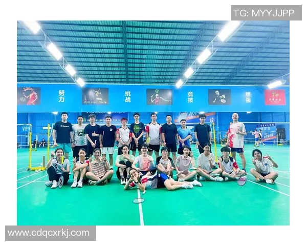 重庆羽毛球队与北京羽毛球队赛后复盘团队协作的成功与不足分析